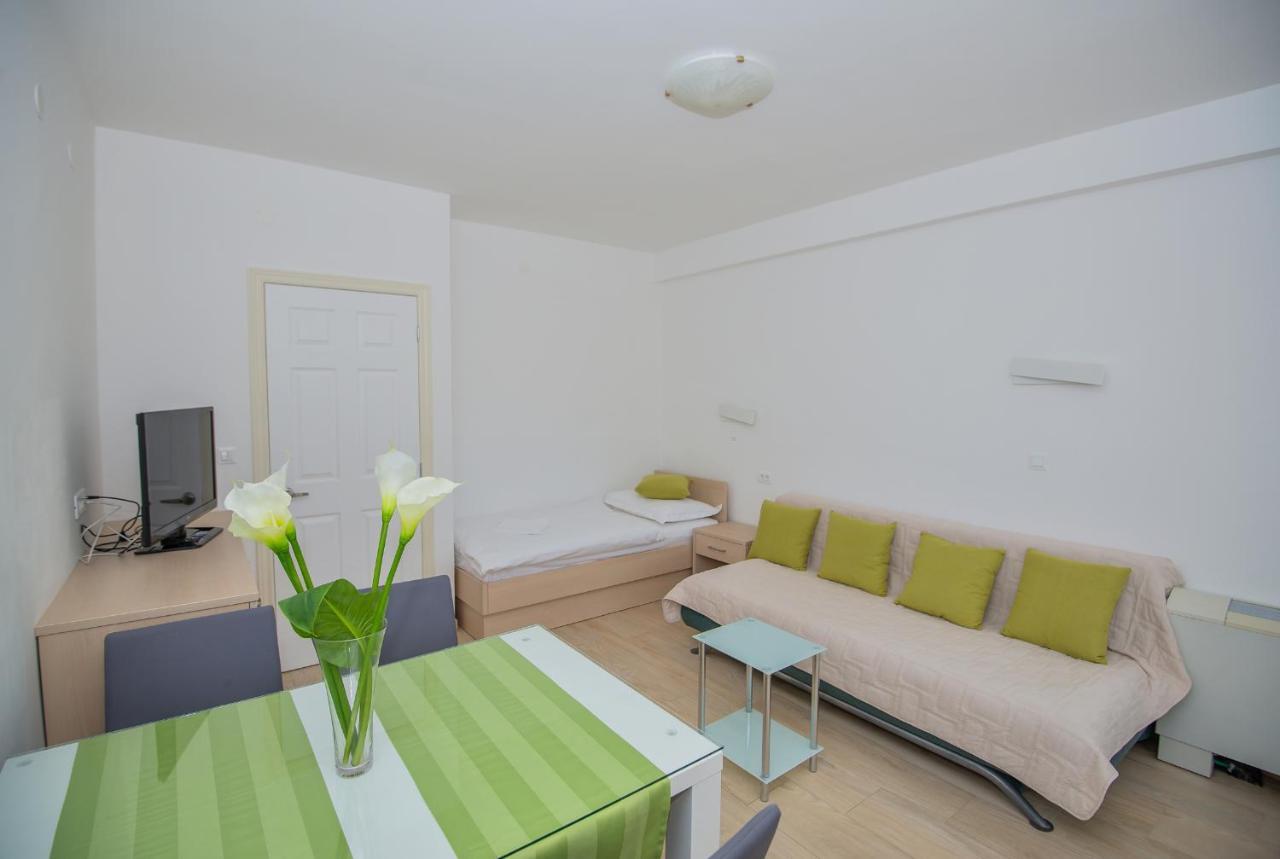 Apartments Beach Makarska Exterior foto